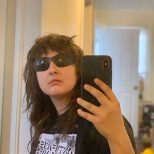 Meet your Posher, Sierra